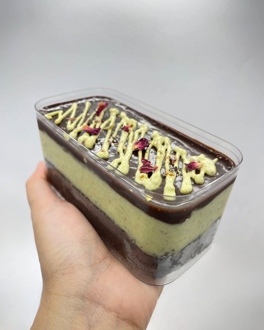 KETO Dubai Chocolate Cake